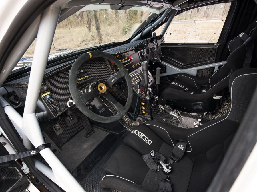  Ford Ranger Dakar 2014 года  (фото 6 из 10)